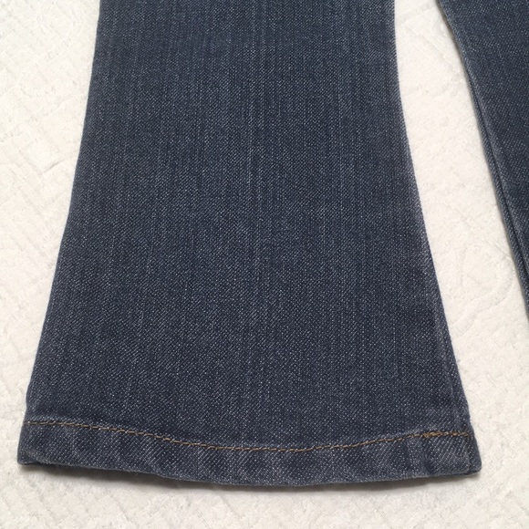 2T (4/$20) Denim Flares by Greendog - Picture 12 of 16
